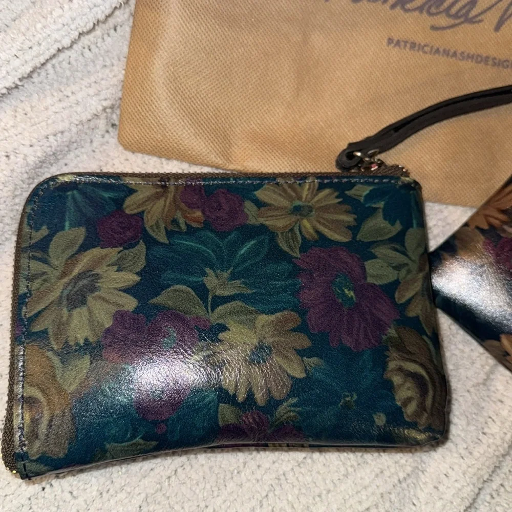 Rare Patricia Nash Set! Fall Color Floral Design Leather Large & Smaller Bag - Picture 3 of 11